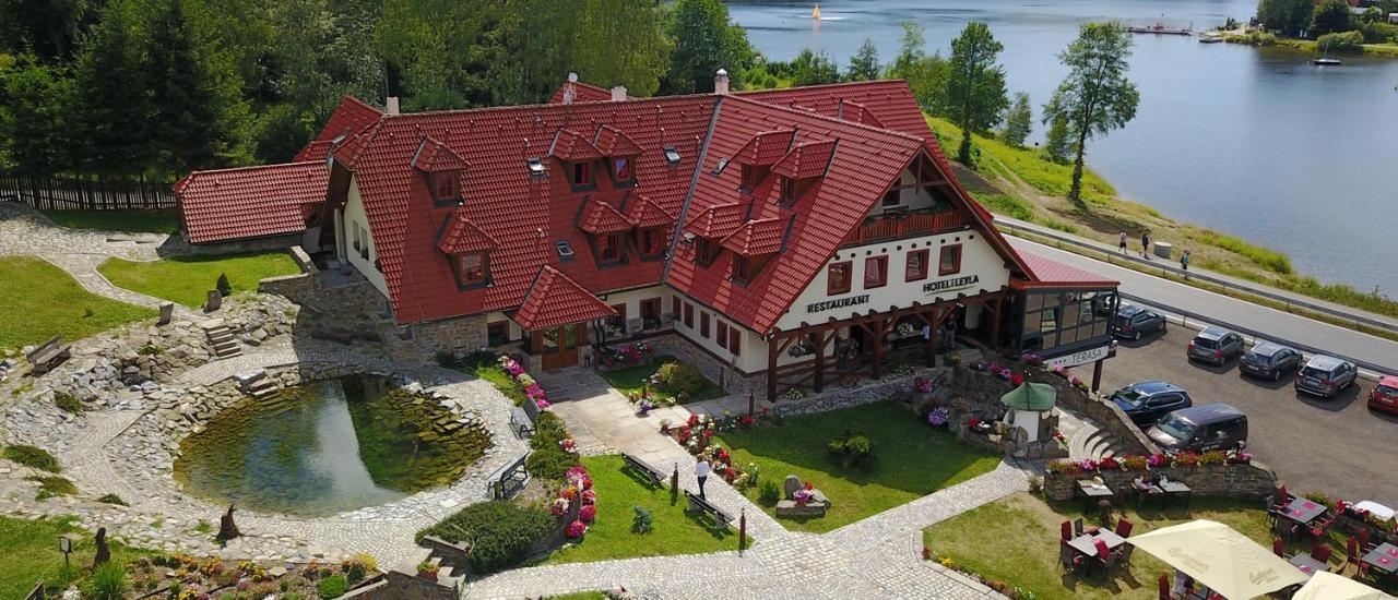 Hotel Leyla Frymburk Exteriör bild